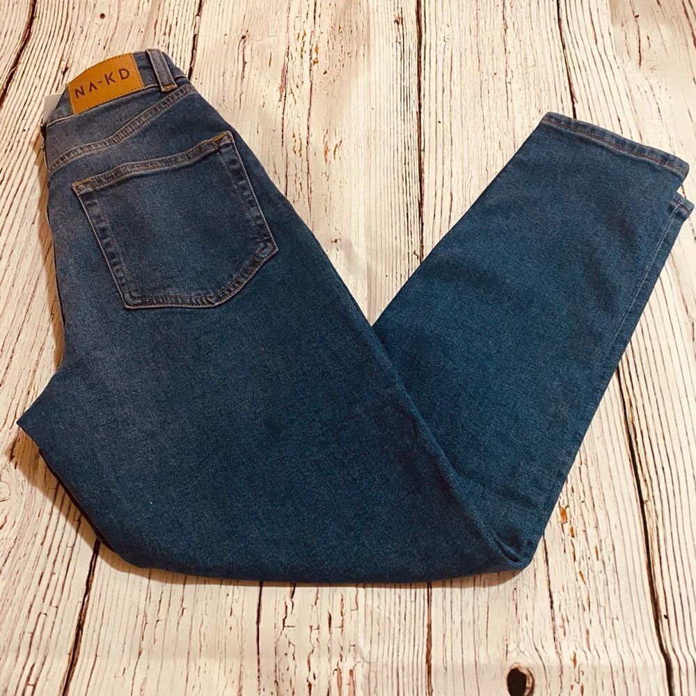 NA-KD Organic Cotton High Waist Straight Leg Five Pocket Mom Jeans size 4 - Picture 8 of 10